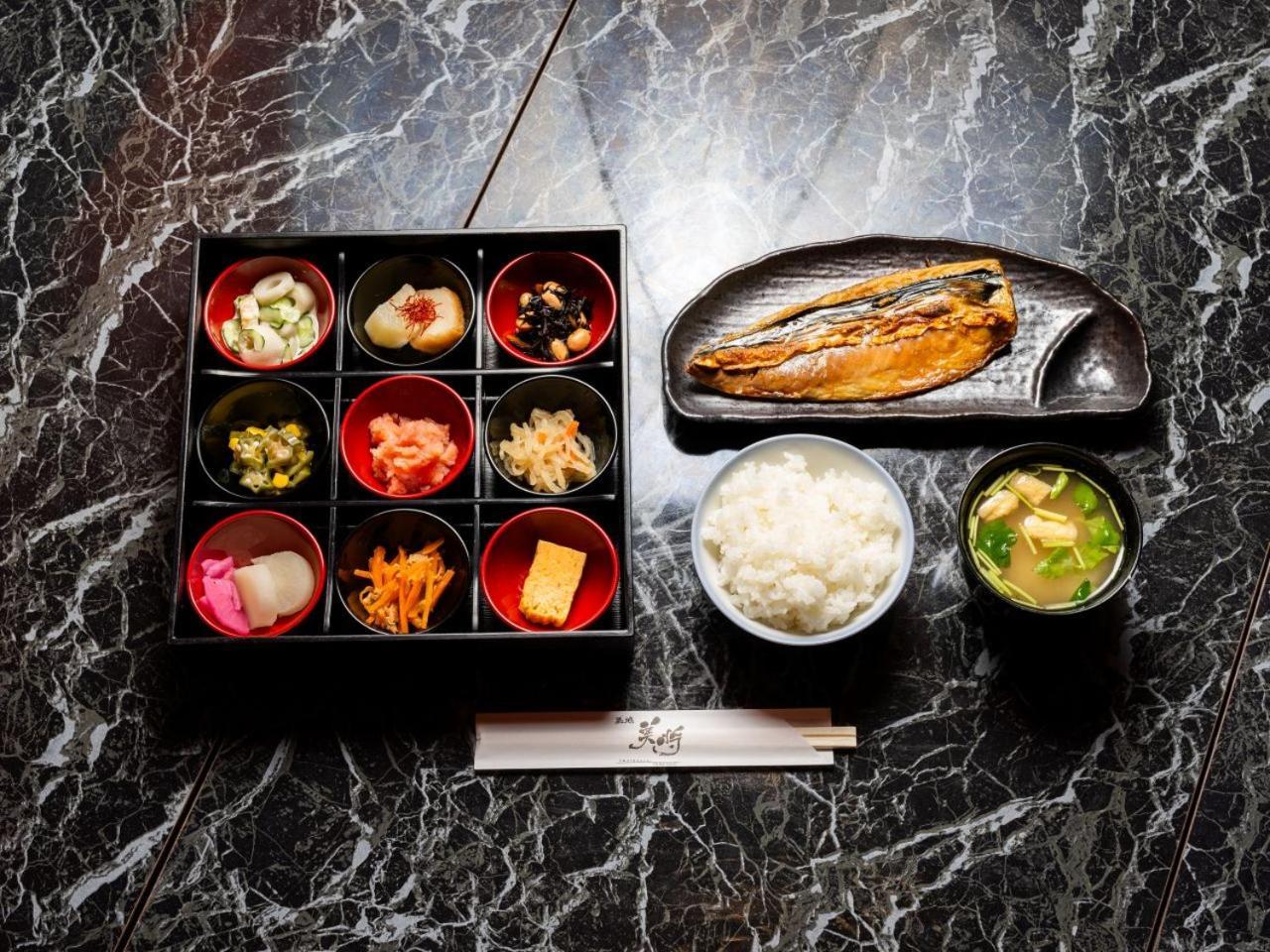 Apa Hotel Tsukiji Ekiminami Tokyo prefektur Exteriör bild